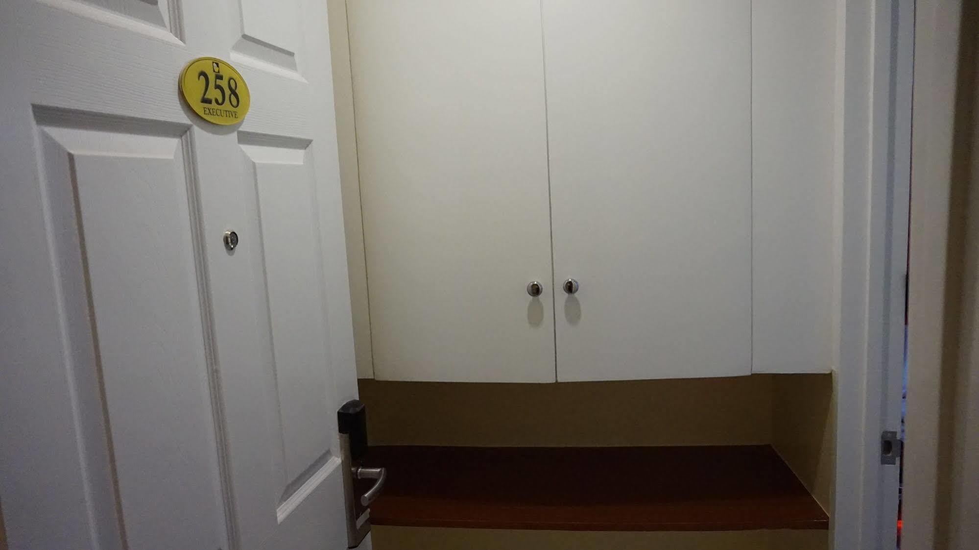 Hotel Sogo Edsa Caloocan Eksteriør billede