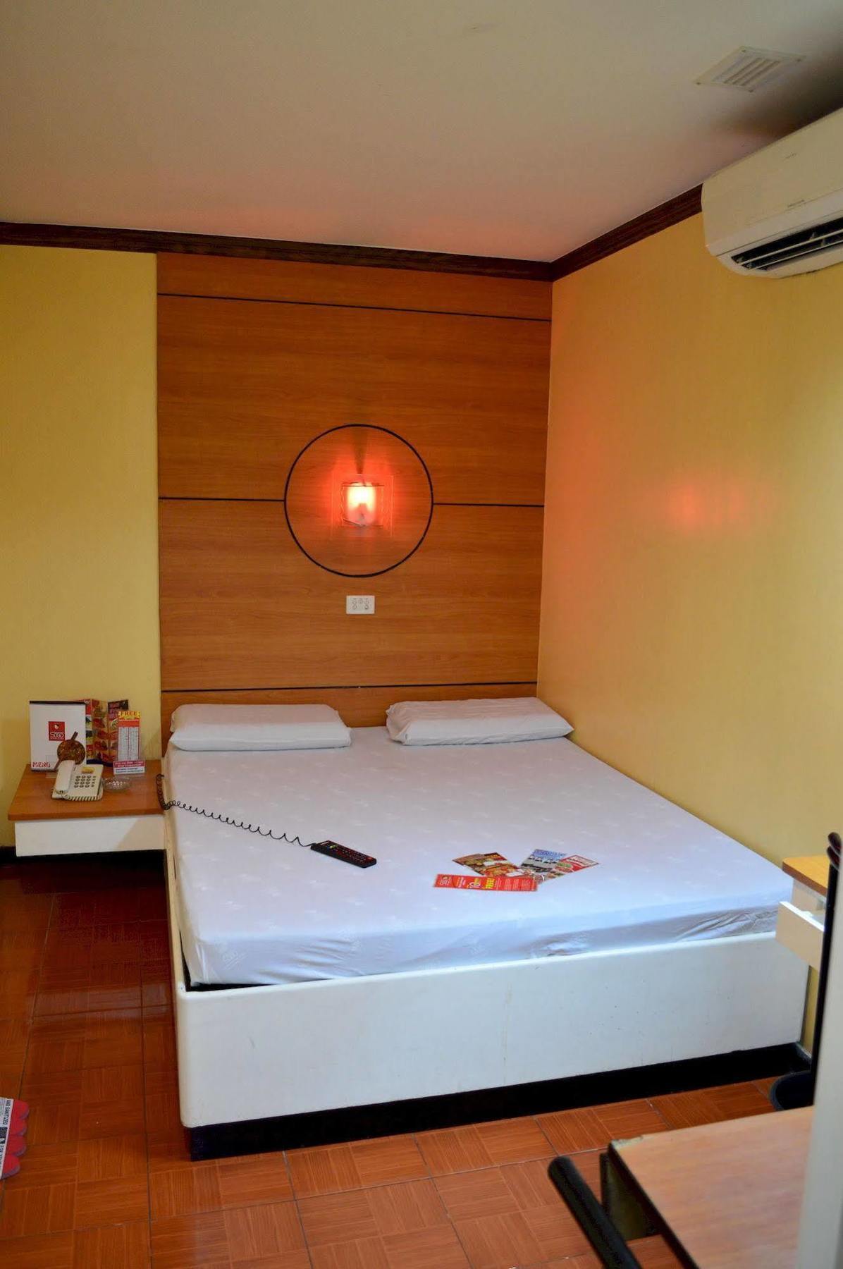 Hotel Sogo Edsa Caloocan Eksteriør billede