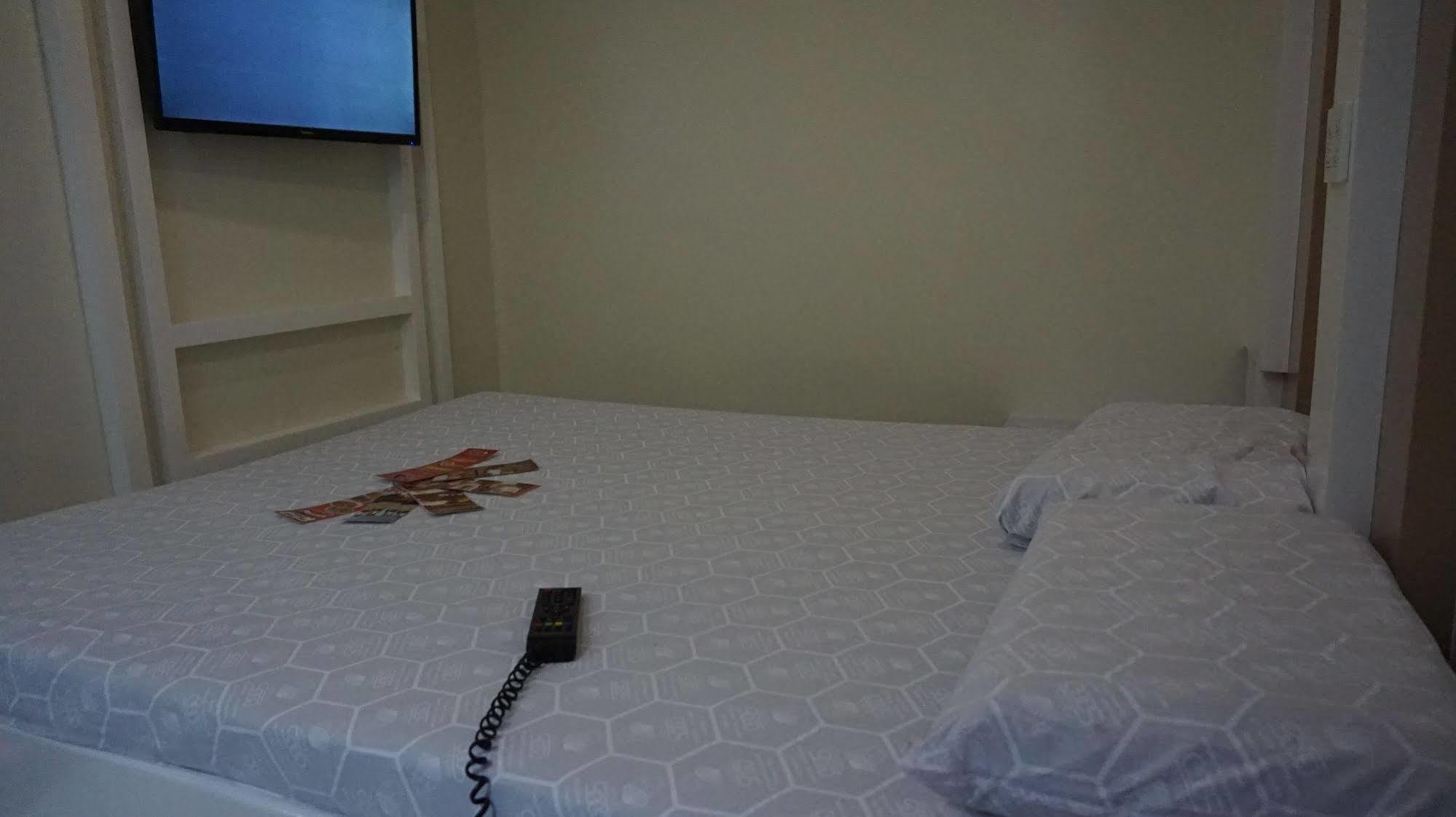 Hotel Sogo Edsa Caloocan Eksteriør billede